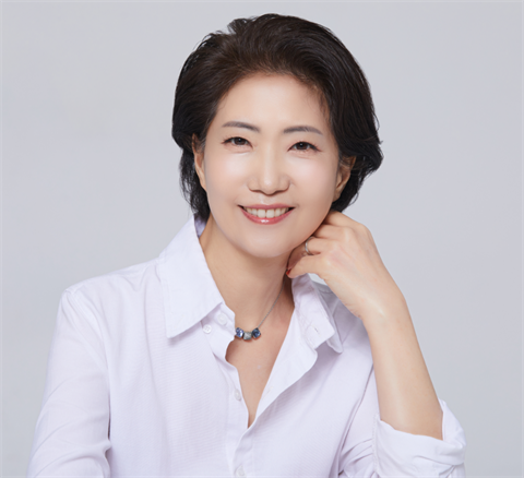 이윤옥 교수